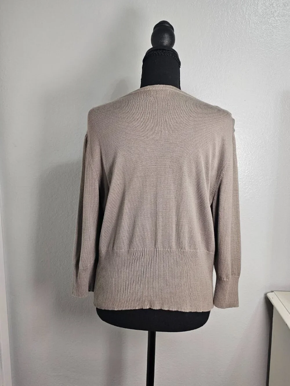 Elle Zipped Ruffled 3/4 Sleeves Cardigan Light Brown - Size Large - Picture 3 of 6